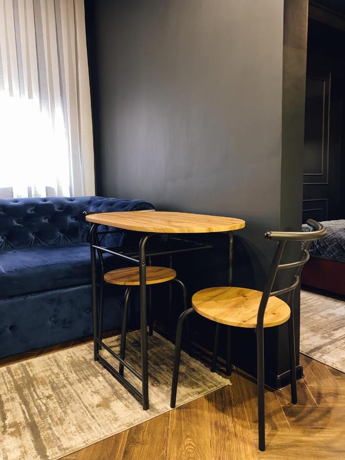 Central Gate Apartment แชร์นิฟซี ภายนอก รูปภาพ